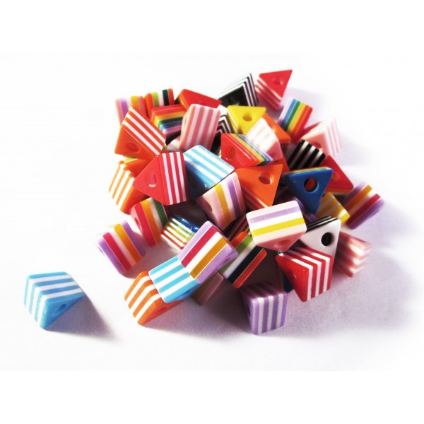 10 bunte gestreifte Dreieck Acryl Perlen 14x14x8mm Perlenmix - Acryl Schmuckzubehör - Leisure-Beads DIY