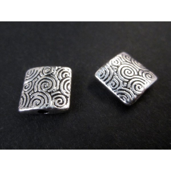 2x silberfarbene 10x10x3mm Metallperlen Viereck / Quadrat Spacer - Schmuckzubehör Metallperle - Leisure-Beads DIY