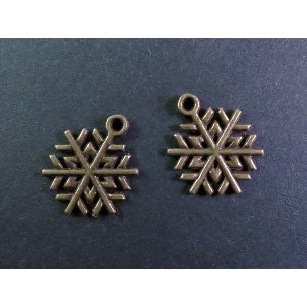 2x bronzefarben Schneeflocke 20x18mm Schmuckanhänger - Schmuckzubehör Weihnachten - Leisure-Beads DIY