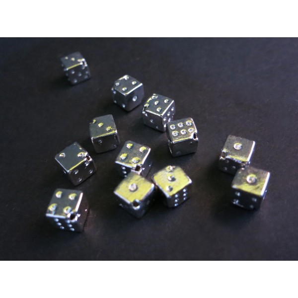 2x hellsilberfarben 6x6mm Würfel Metallperlen diagonal Würfelperlen Spacer - Schmuckzubehör Metallperle - Leisure-Beads DIY