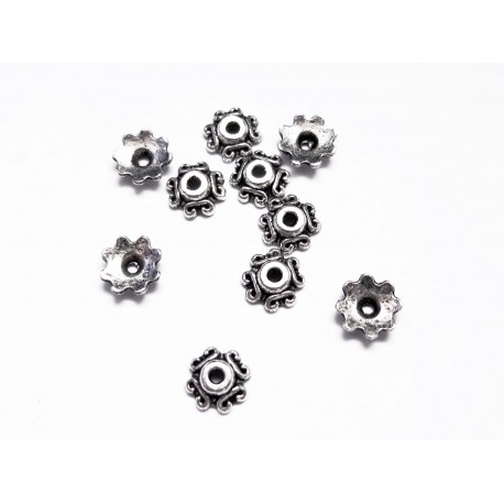 Leisure-Beads - 10x flache silberfarben Perlenkappen 7x7x2mm silberfarbene filigrane Perlen Kappen - Schmuckzubehör Perlenkappe
