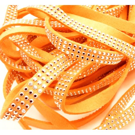 Leisure-Beads - 1m hellorange Kunstlederband 8mm mit silberfarben Nieten orange Schmuckband Wildlederoptik für Armbänder - Schmuckzubehör Lede