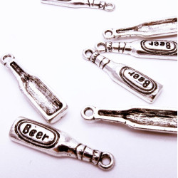 Leisure-Beads - 1x silberfarben Bierflasche Anhänger 28x6x3mm silberfarben Schmuckanhänger - Schmuckzubehör