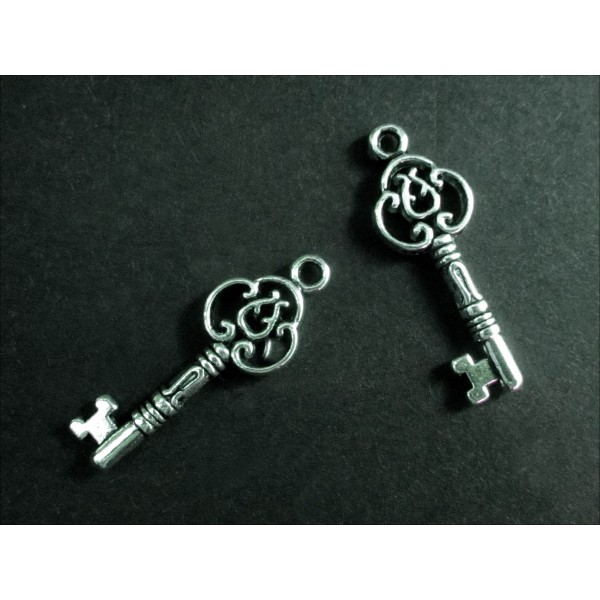2x Schlüssel 10x28mm silberfarben Schmuckanhänger - Schmuckzubehör - Leisure-Beads DIY