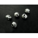 5x silberfarbene 5x5x4mm Metallperlen Kürbis Spacer - Schmuckzubehör Metallperle