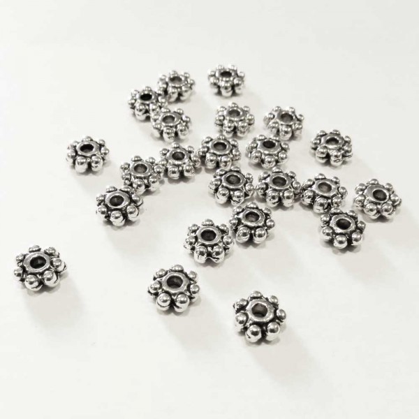 10x 4x4mm Metallperlen silberfarben Spacer Miniperlen - Schmuckzubehör Metallperle - Leisure-Beads DIY