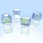 4x Kristall-AB 10x10mm Glas Würfel Perlen Cubes mit geschliffener Kante - Glasschmuck Schmuckzubehör