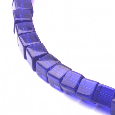 Leisure-Beads - 75x kobaltblaue 4x4mm Glas Würfel Perlen blaue Cubes - Schmuckzubehör Glasperlen