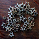 50x Holz Sterne 1cm und 2cm im Mix Klebsteine / Streudeko - Bastelbedarf Weihnachten