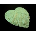 1x elfenbeifarbener Herz Anhänger 50x45mm Resin Schmuckanhänger - Schmuckzubehör