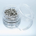 3g silberfarbene Quetschröhrchen 2x2mm Crimp Beads im Döschen - Schmuckzubehör
