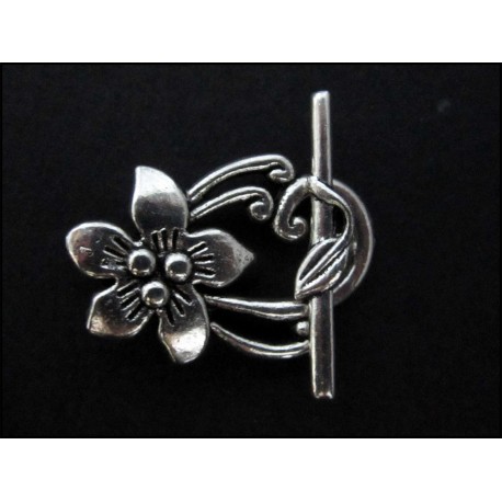 Leisure-Beads - 1x silberfarben Knebelverschluss 30x20mm Lilie Blume Toggle - Schmuckzubehör