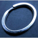Ovaler Schlüsselring in silberfarben 36x28mm Ring stabil und massiv