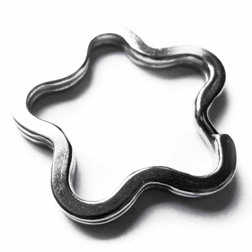 Leisure-Beads - Schlüsselring Blume 34mm silberfarben stabil und massiv - Motiv Schlüsselring