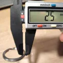 Edelstahl Schlüsselring 28mm flacher Ring silberfarben stabil und schlicht - Schlüsselanhänger selber machen - Leisure-Beads DIY