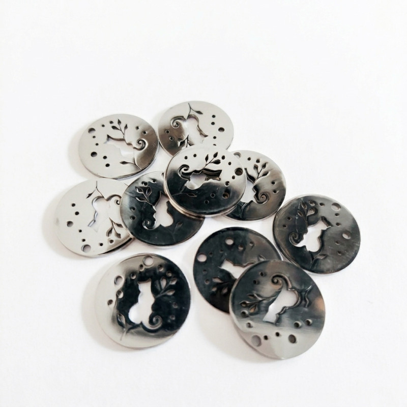 1x silberfarbener Edelstahl Anhänger 20x1,1mm mit Katze II. WAHL - Schmuckzubehör
