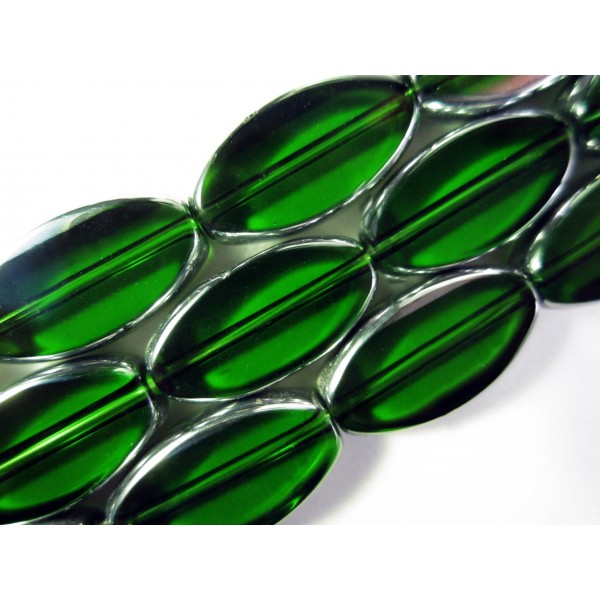 1 Strang grüne Perlen 18mm oval mit Silberrahmen Glas - Schmuckzubehör - Leisure-Beads DIY