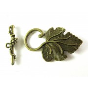 1x bronze Weinblatt Knebelverschluss bronzefarben Toggle - Schmuckzubehör
