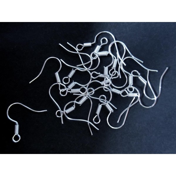 20x hellsilberfarbene Ohrfedern 15x17mm Ohrhaken - Schmuckzubehör zum Ohrringe selbermachen - Leisure-Beads DIY