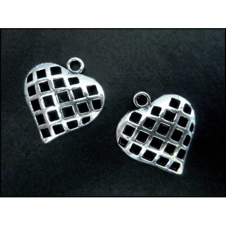 Leisure-Beads - 2x silberfarben Herz Anhänger 20x24mm Schmuckanhänger Trachtenherz - Schmuckzubehör