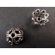2x große Perlenkappen ca. 11x11x5mm silberfarbene filigrane Perlen Kappen - Schmuckzubehör